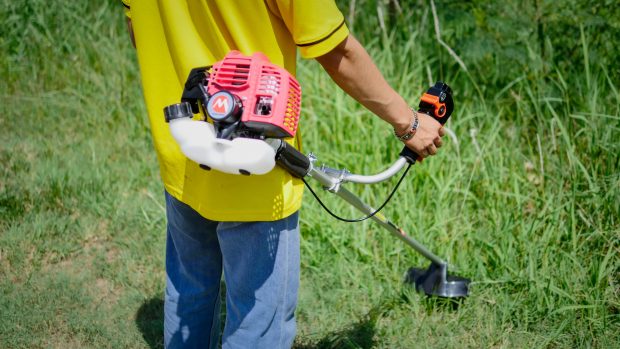 เครื่องตัดหญ้า