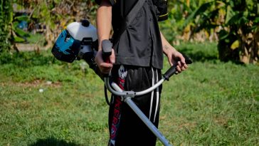 เครื่องตัดหญ้า