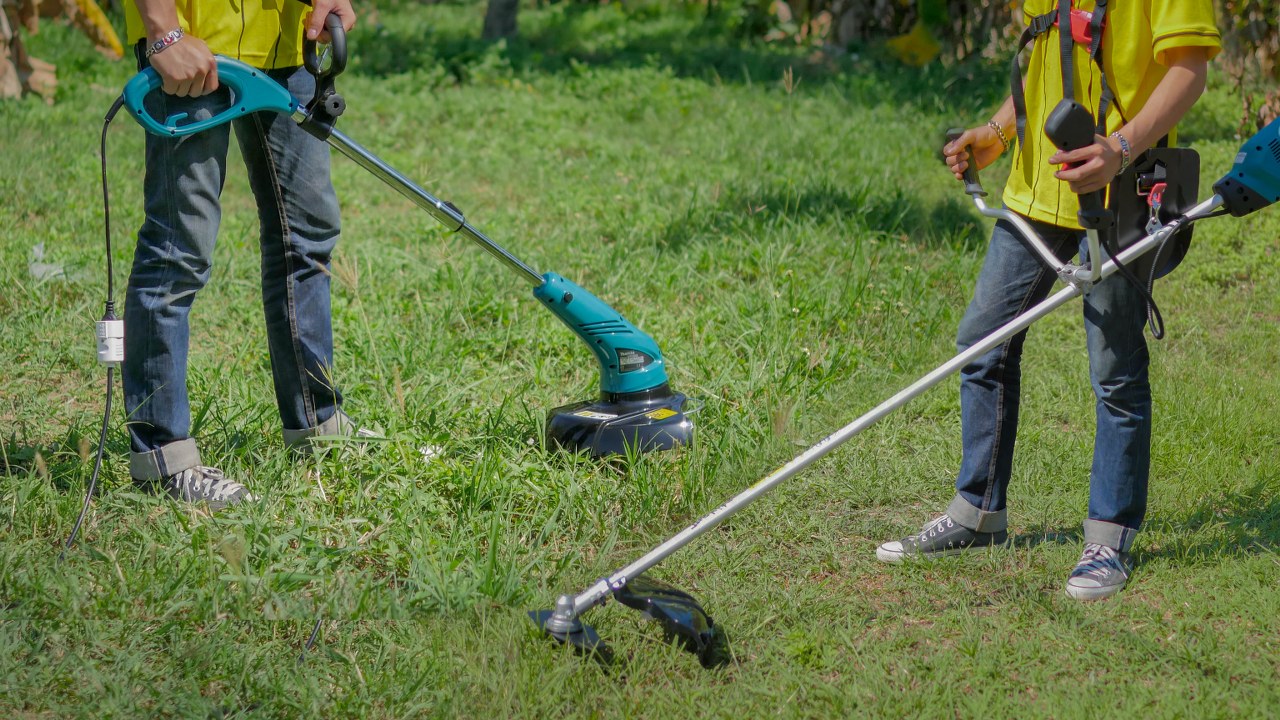 เครื่องตัดหญ้าไร้สาย