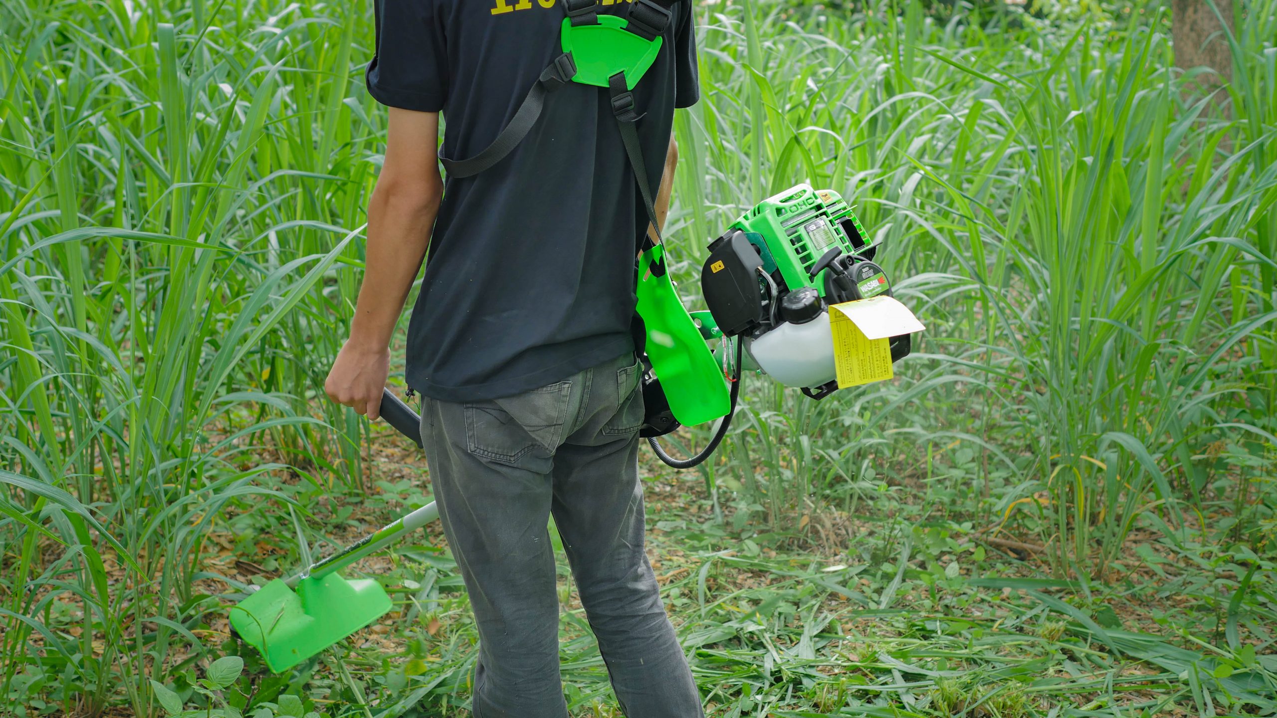 เครื่องตัดหญ้า