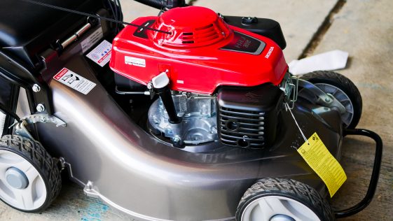 รถตัดหญ้า