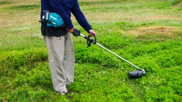 เครื่องตัดหญ้าไร้สาย