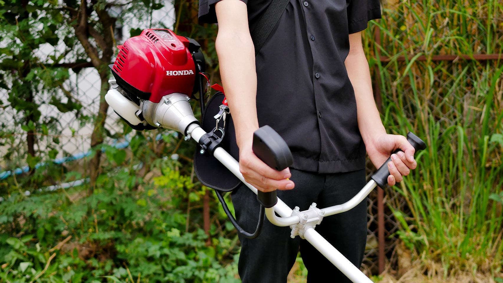 เครื่องตัดหญ้า